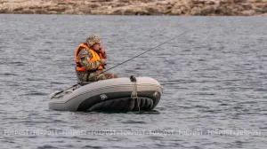 Спасатели трое суток ищут рыбаков в крымской акватории