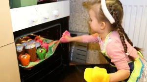 Севастопольские родители смогут вернуть часть выплаченных государству средств