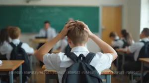 Школьные учебники по ИИ уже печатают. Рискуют ли дети перестать думать? 