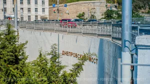 Ветер-диверсант снёс важный знак над Днепровским мостом в Севастополе