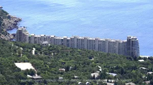 Бренд Laspi Bay выставлен на торги из-за долгов «Бухты Ласпи» 