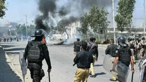 Охрана посольства США в Пакистане убила 23 человека