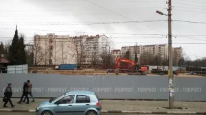 Суд отказал застройщику в праве на участок у севастопольской школы