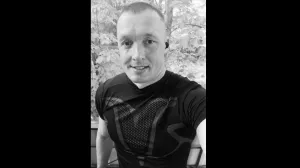 В Севастополе простились с погибшим в ДНР бойцом 