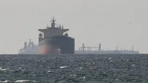 Эксперты признали, что США не смогут силой установить контроль над Ормузским проливом