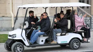 Севастополец Владимир Пекус отметил 100-летний юбилей визитом в Херсонес и долгожданной встречей с сестрой