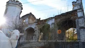 Усадьбу восстановили, а дорогу — нет: почему в Крыму невыгодно вкладываться в ОКН