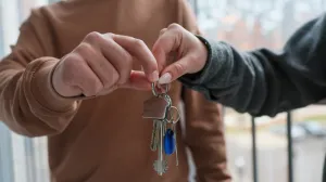 В марте выдачи ипотеки на рынке выросли на треть