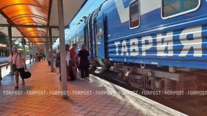 Поезд «Таврия» снова поехал из Симферополя до Омска: что изменилось для пассажиров