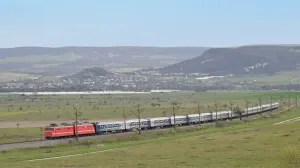 Как добраться в Крым на поезде, когда билетов уже нет