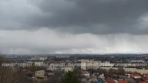 Апрель попрощается с Крымом дождями и ветром