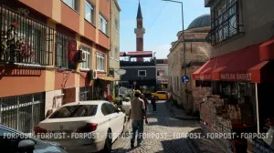 Россияне теперь могут платить рублями в популярной у туристов стране