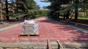 Успеют ли ко Дню Победы привести в порядок мемориал с Вечным огнём в столице Крыма 