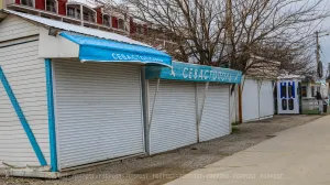 Севастопольским киоскам могут дать ещё год на "обновку"