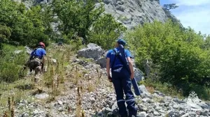 На юге Крыма альпинист сорвался с пятнадцатиметровой высоты
