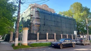 Как идёт реставрация здания бывшего офицерского собрания в Крыму