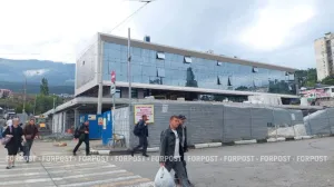 Ремонт крупнейшей автостанции крымского курорта снова затягивается
