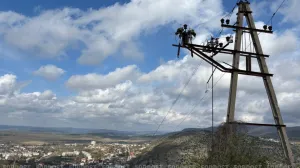 Несколько городов на востоке Крыма остались без света после удара по энергосистеме