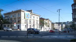 Три исторических дома в центре Севастополя хотят объединить единой охранной зоной