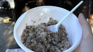 Крымчан на полевых кухнях кормят повара из элитных ресторанов