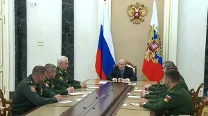 Путин провёл крупнейшие кадровые перестановки в руководстве Вооружённых Сил
