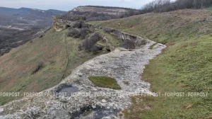 Самый северный пещерный город Крыма стал доступнее для туристов