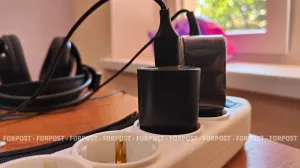 Где в Севастополе помогут не остаться с разряженным телефоном