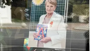 «Инженеры человеческих душ»: ПСБ представил фотопроект о севастопольских педагогах