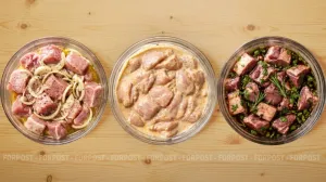 Почему опасно мыть мясо под краном и где на кухне прячутся бактерии