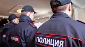 Пощёчина полицейскому обошлась женщине в 15 тысяч штрафа