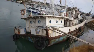 Старый «Нептун» подпортил море у берегов Севастополя