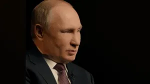 Путин встречается с общественниками Севастополя и Крыма на Константиновской батарее