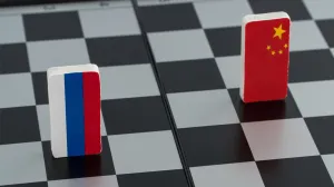 Китай важен, но решать свои проблемы Россия должна сама