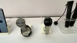 Названы самые популярные модели умных часов в России