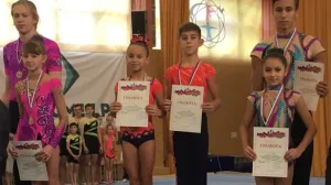 Севастопольцы заняли первое место на всероссийских соревнованиях по спортивной акробатике