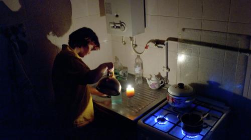 ForPost- Севастопольцев призвали зимой экономить электричество, чтобы остались со светом