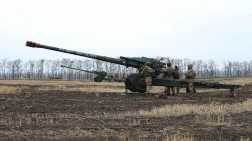 ForPost - Украинские военные с артиллерией захватили посёлок под Горловкой
