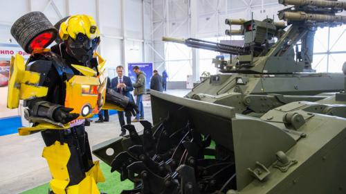 ForPost - В Параде Победы в Москве впервые будут участвовать роботы
