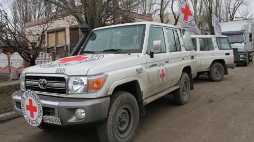ForPost - МККК отправил в Донбасс десять грузовиков с гуманитарной помощью