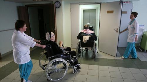 ForPost - Минздрав призвали упростить россиянам получение инвалидности