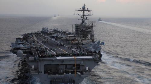 ForPost - Авианосец США впервые за 27 лет приблизился на угрожающее расстояние к России