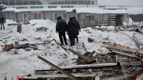 ForPost - Число пострадавших при обрушении навеса на рынке в Макеевке увеличилось до четырех – МЧС