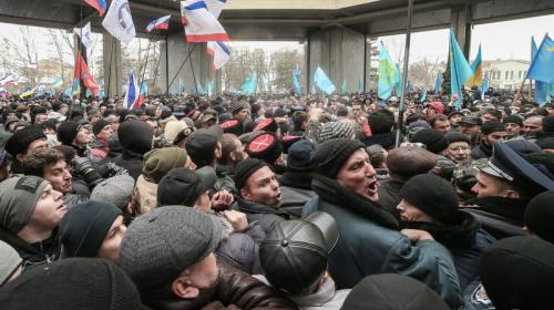 ForPost- Как это было: бойня под парламентом Крыма