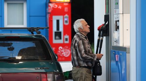 ForPost - Цены на бензин перестали сдерживать