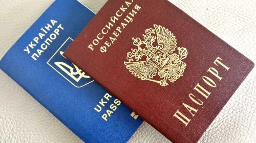 ForPost- Путин помог крымчанам в получении гражданства России