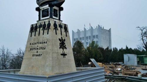 ForPost- Развожаев назвал безобразием ситуацию с реконструкцией Матросского бульвара