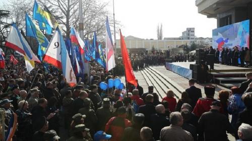 ForPost - После героического 2014 крымчане и севастопольцы быстро забыли, что такое гражданское общество