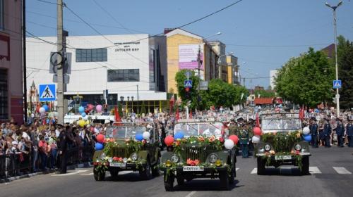 ForPost - Парады Победы в Крыму просят смотреть по телевизору