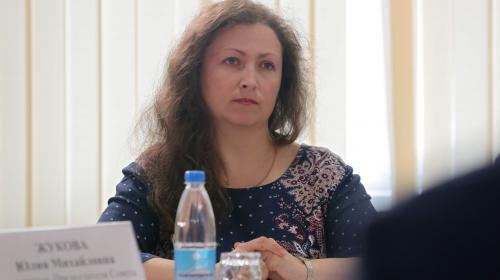 ForPost- Аксенов уволил вице-премьера Крыма по ЖКХ и подыскивает ей работу 