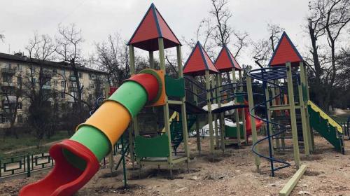 ForPost - С детскими и спортплощадками в Севастополе всё отвратительно